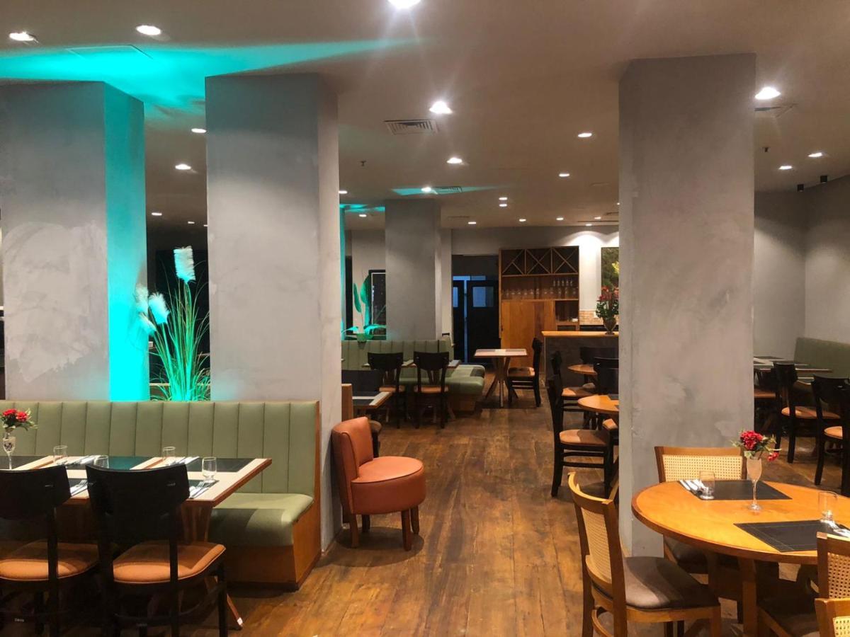 Apart-Hotel De Luxo Em Lourdes Бело Оризонти Екстериор снимка